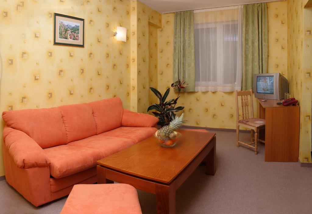 Park Hotel Dryanovo Exterior photo