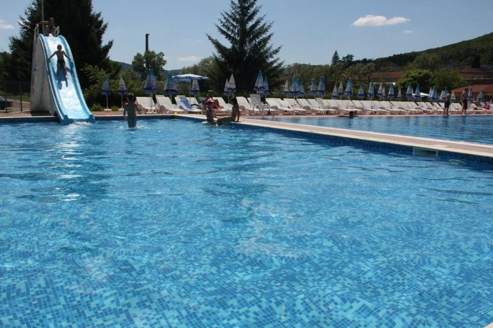 Park Hotel Dryanovo Exterior photo